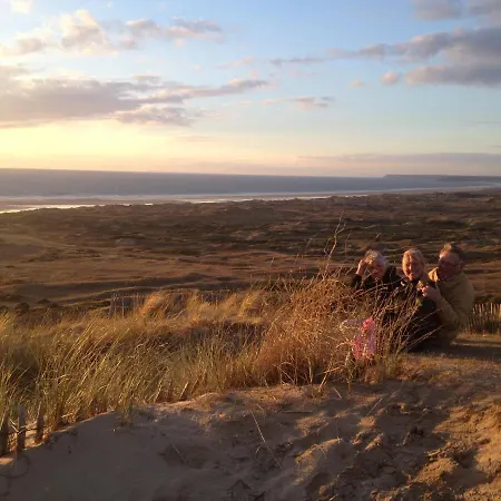 Between The Dunes And The Sea Villa